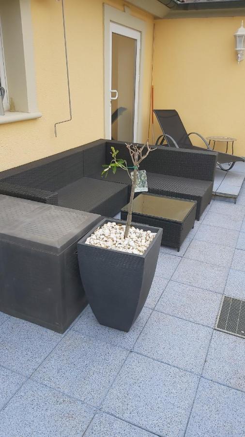 Unterkunft Mitten Im Schoenen Frankenland Buchbrunn Exterior foto